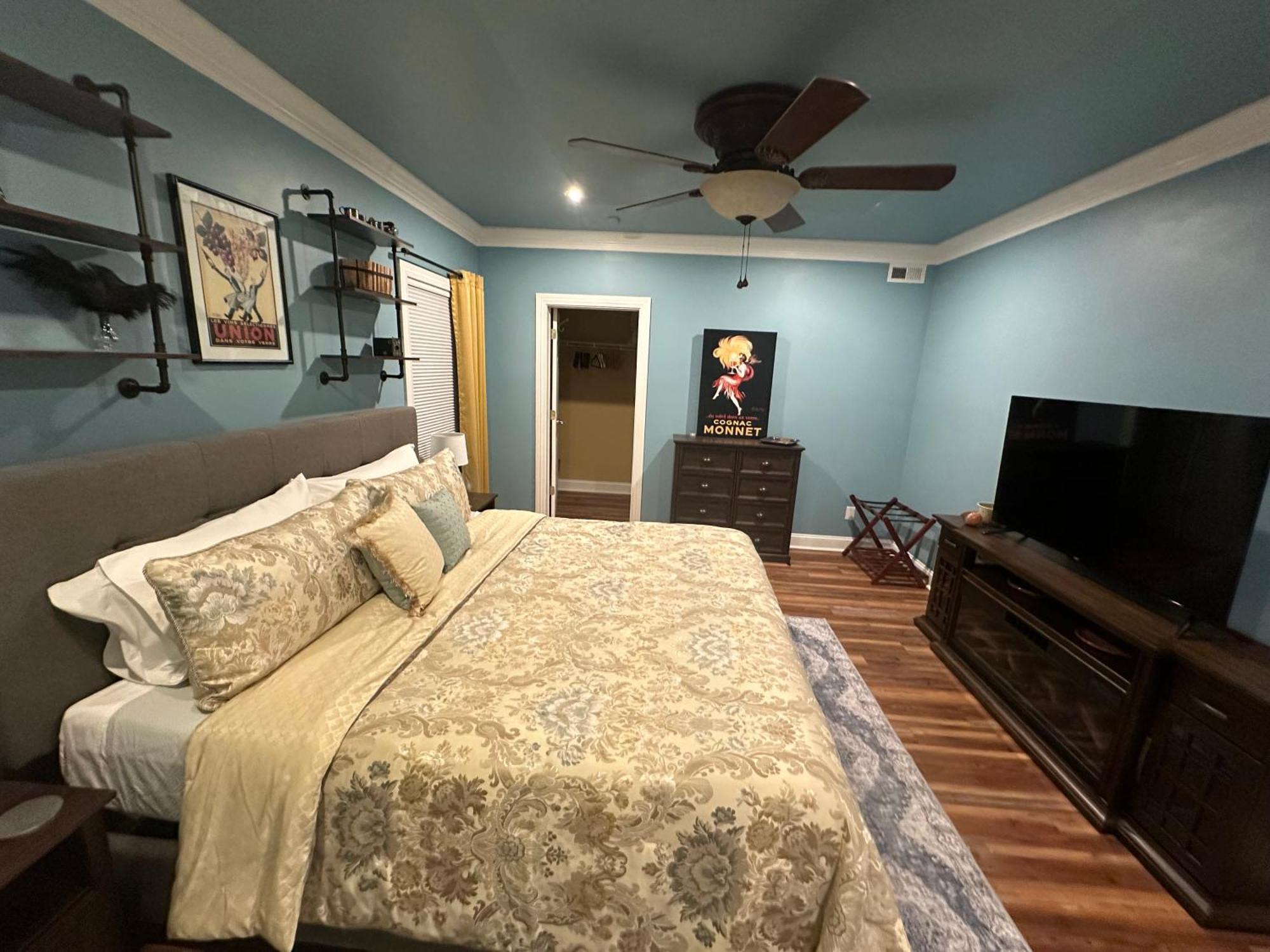Pillow And Paddock B&B La Grange Экстерьер фото